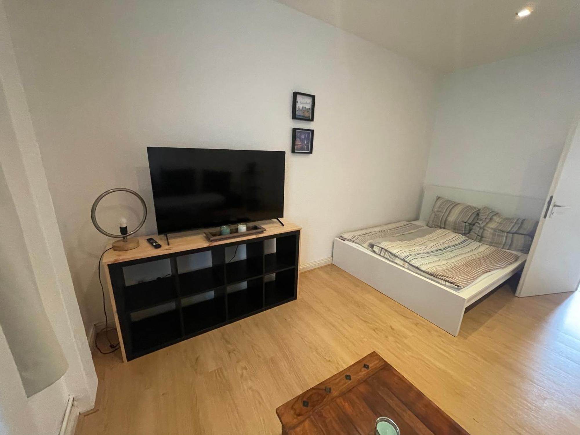 Apartment, Parterre, Für 3 Gäste, Zentral Gelegen, Mitsubishi Halle Apartment *